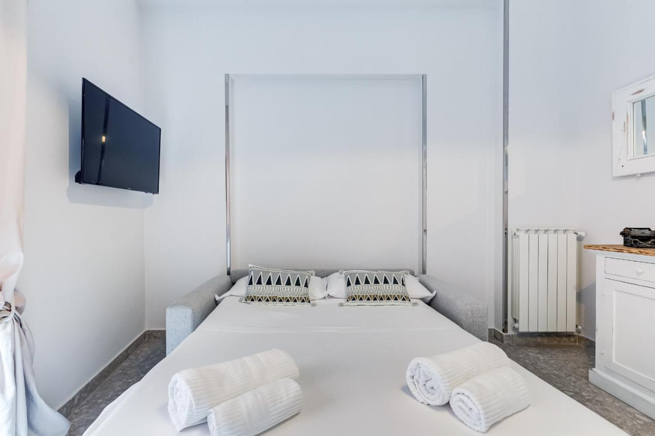 Trevi Fountain - Shabby - Romedreamhome Экстерьер фото